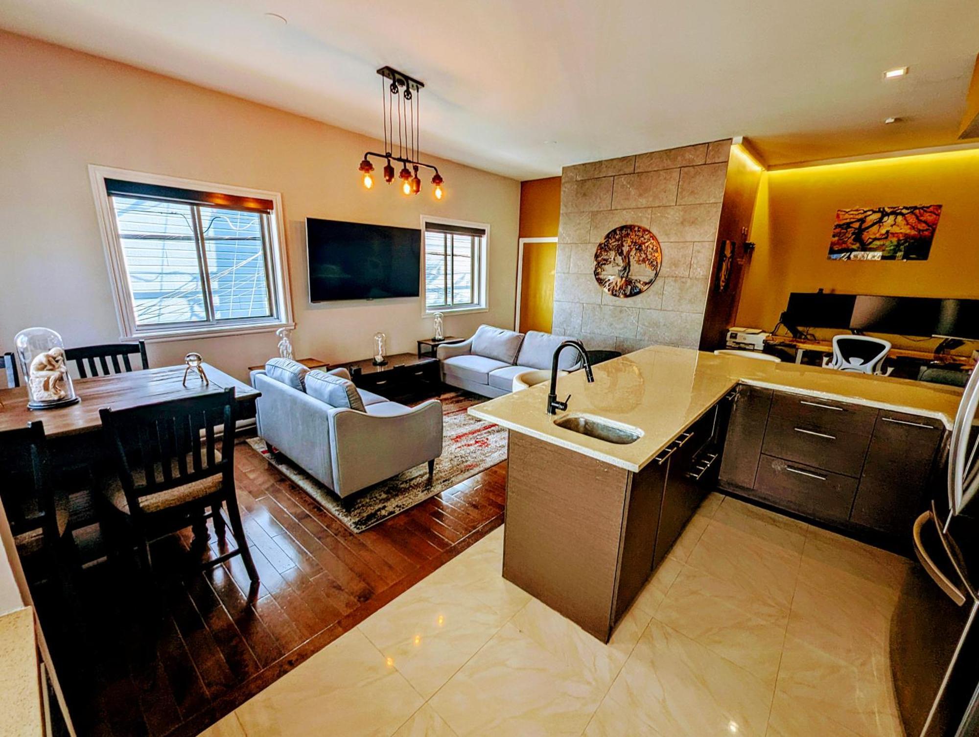 The Modern Stays Монреаль Экстерьер фото